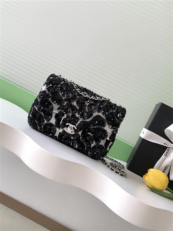 2026131214252436 900